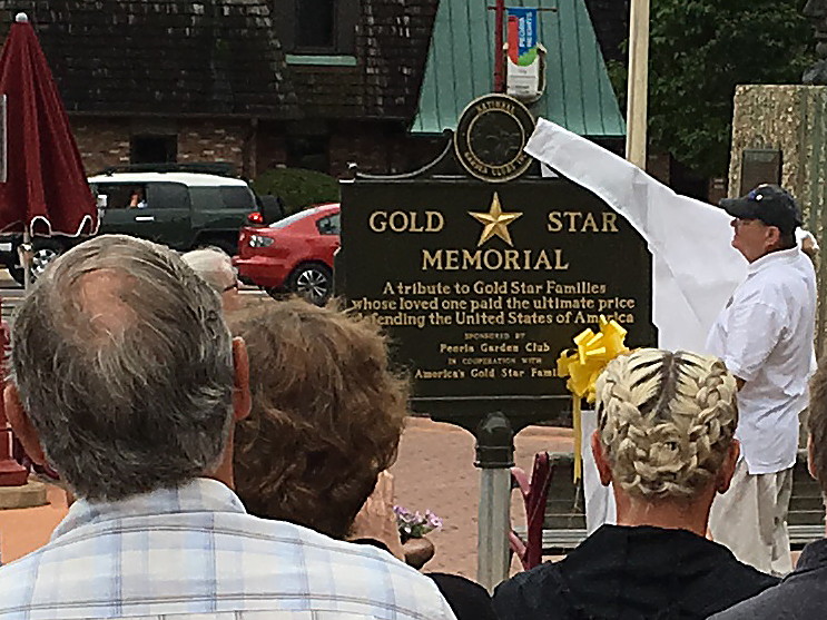 Gold Star Families Memorial plaque unveiled in Peoria Heights